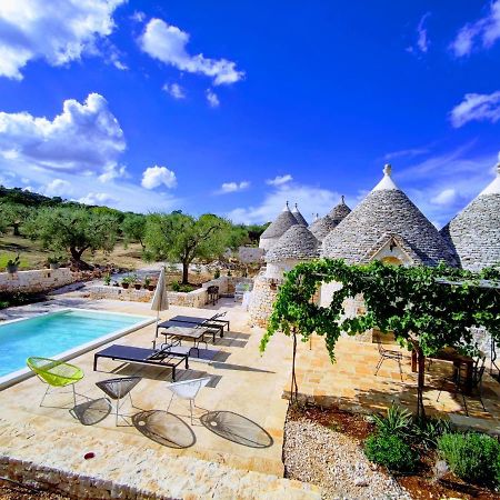 Borgo Sardedda Suites Locorotondo Buitenkant foto
