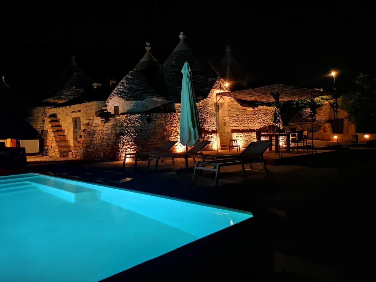 Borgo Sardedda Suites Locorotondo Buitenkant foto