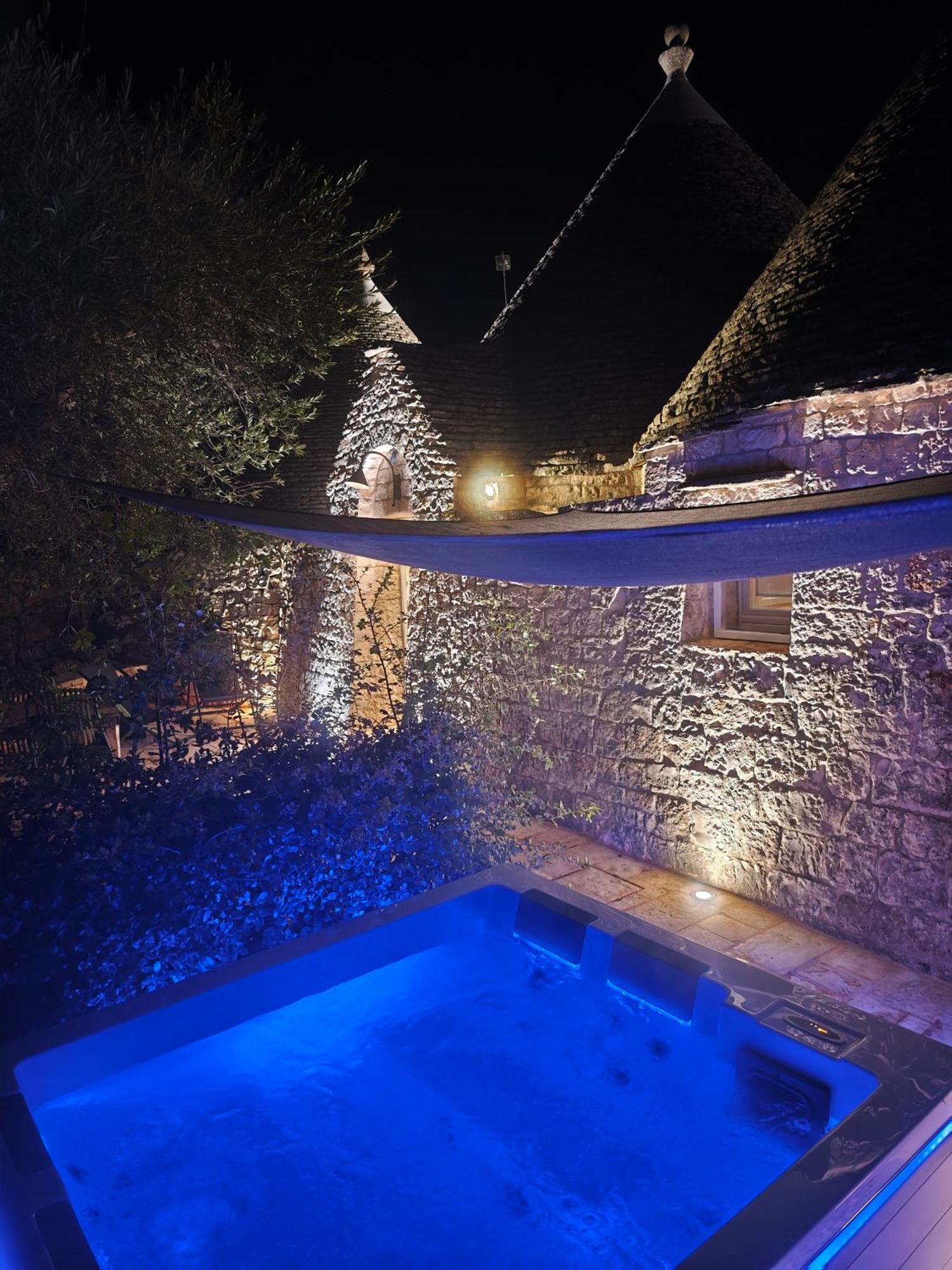 Borgo Sardedda Suites Locorotondo Buitenkant foto