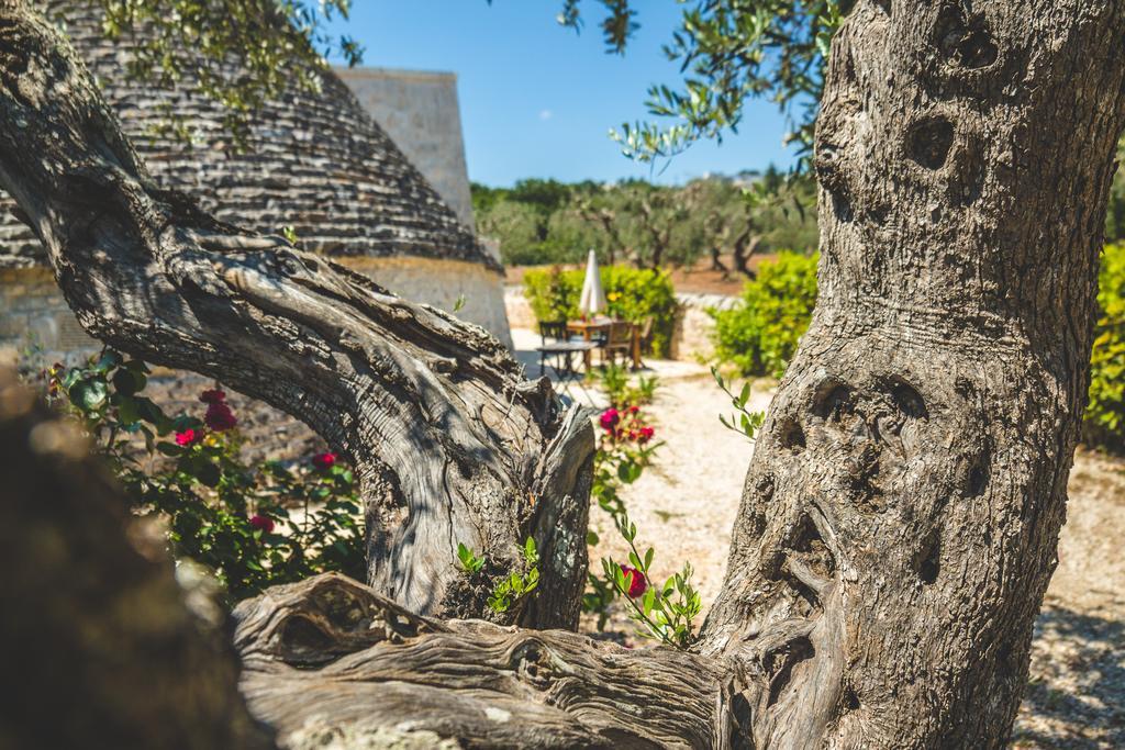 Borgo Sardedda Suites Locorotondo Buitenkant foto